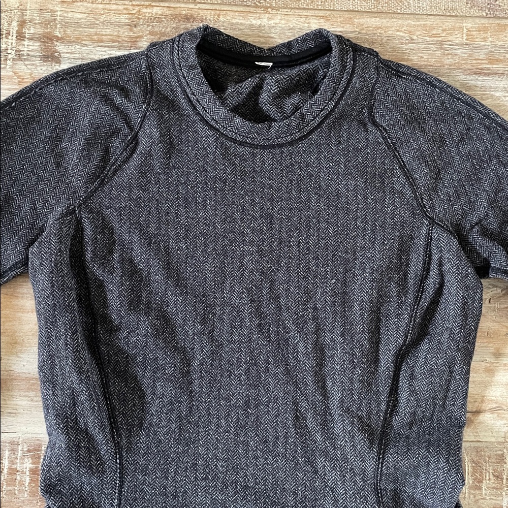 Lululemon Runderful Top - Picture 3 of 16